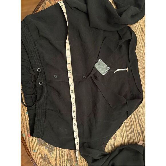 Free People NEW Michelle Long Sleeve Cropped Sheer Black Top size large - Picture 7 of 8